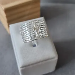 ANEL PRATA VAZADO CRUZ