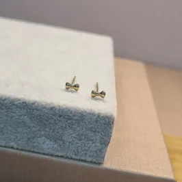 BRINCO OURO LAÇO LISO