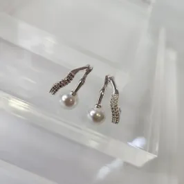 BRINCO PRATA TRONCO PÉROLA