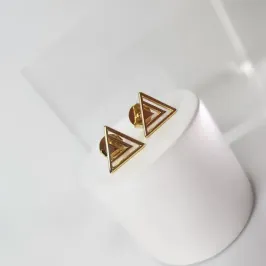 BRINCO OURO TRIANGULO VAZADO