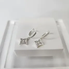 BRINCO PRATA ARGOLA LOUIS