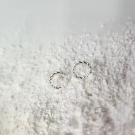 BRINCO PRATA CIRC ASPIRAL M