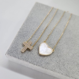 COLAR ESCAPULARIO CRUZ CORAÇÃO MADREPÉROLA