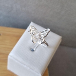 ANEL PRATA BORBOLETA VAZADA