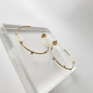 BRINCO OURO ARGOLA ZIRC