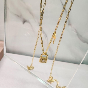 COLAR OURO CADEADO CARTIER