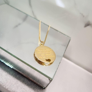 COLAR OURO SINTO MUITO...