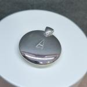 PINGENTE LETRA PRATA	