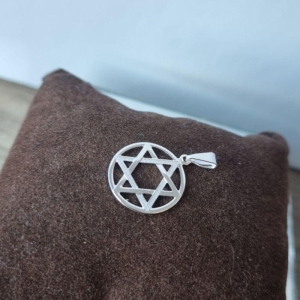 PINGENTE PRATA ESTRELA DE DAVI