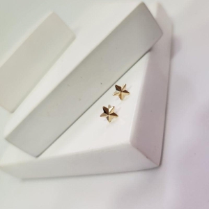 BRINCO OURO ESTRELA MACIÇA P