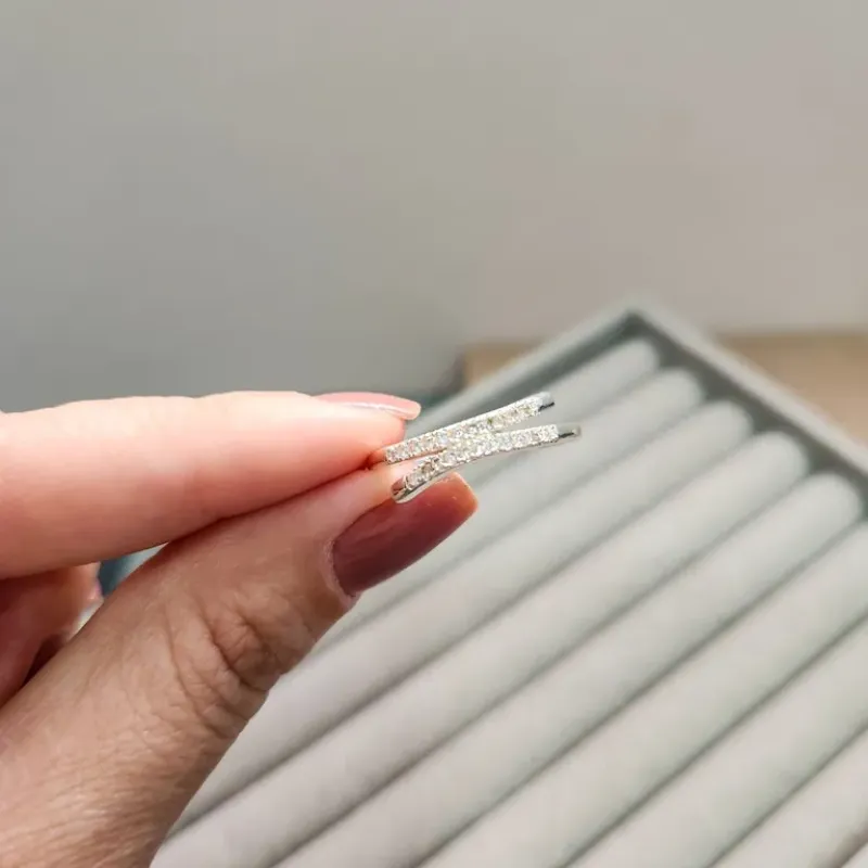 ANEL PRATA FIO ABERTO ZIRC