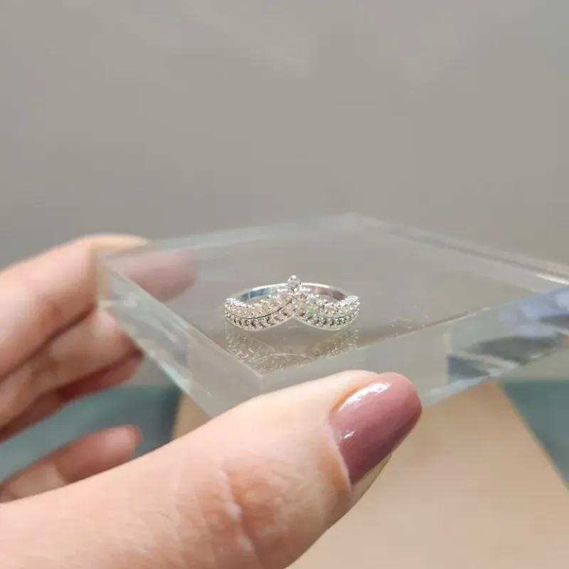 ANEL PRATA PONTA ZIRC