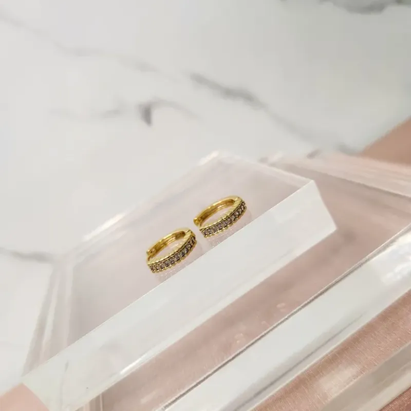 BRINCO ARGOLA OURO G OND Z