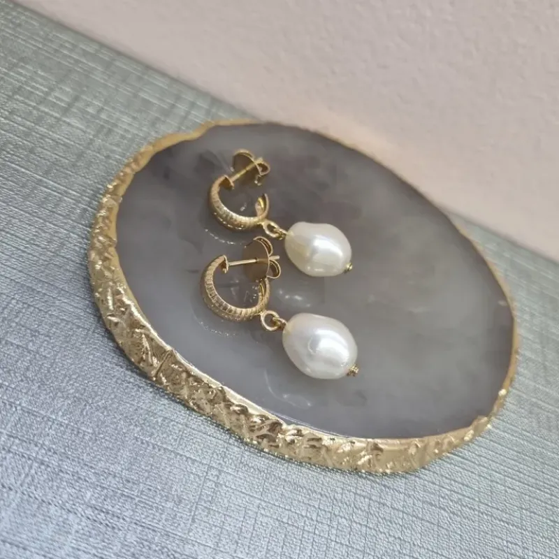 BRINCO OURO ARGOLA PÉROLA BARROCA