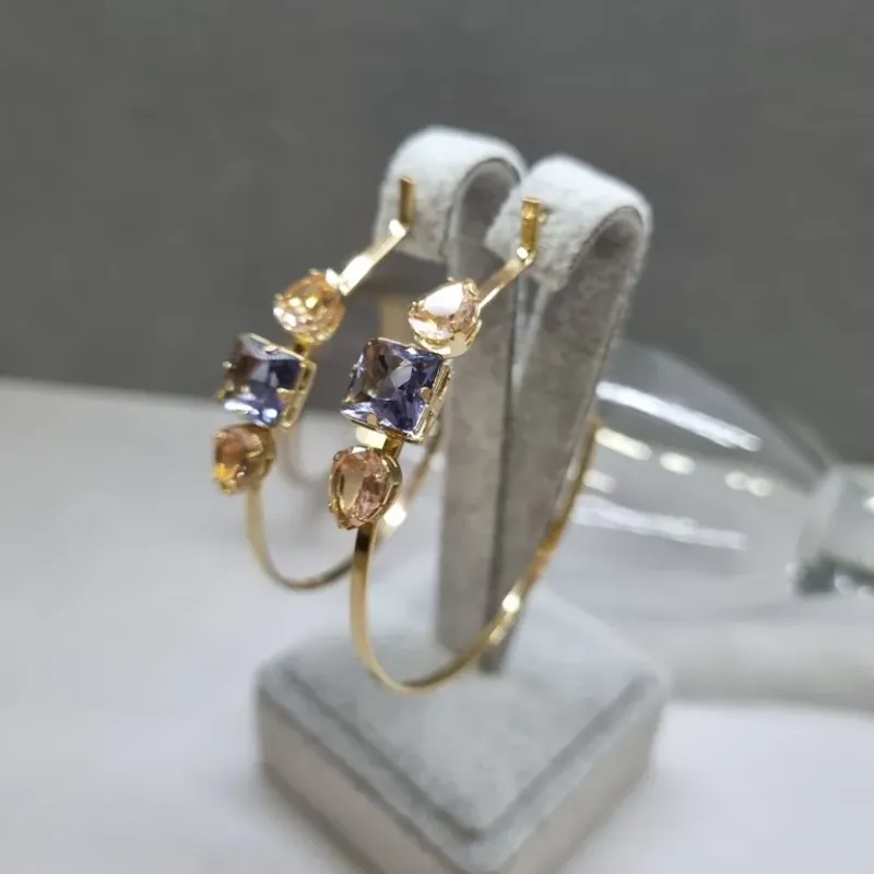 BRINCO OURO ARGOLA TAN MOR