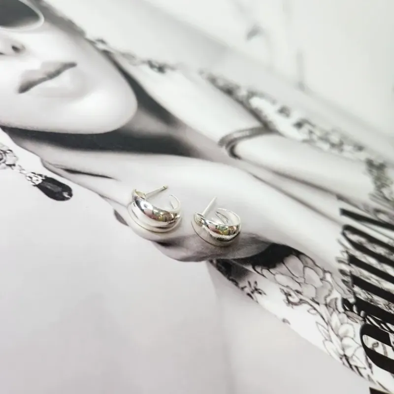 BRINCO PRATA ARGOLA ABAULADA