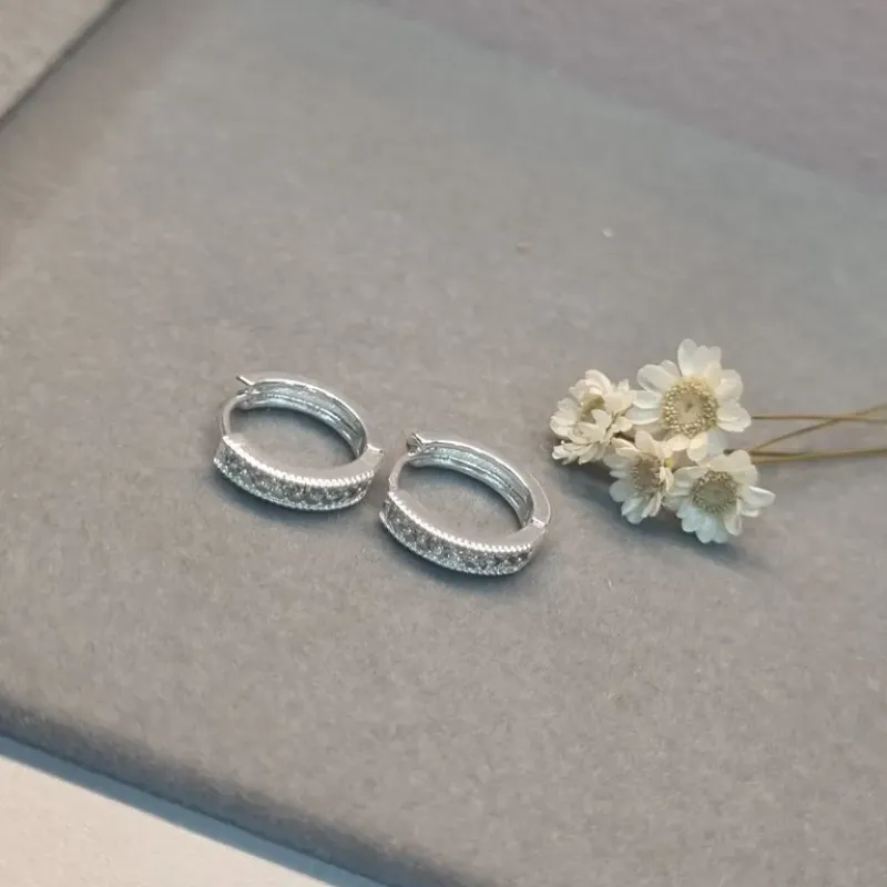 BRINCO PRATA ARGOLA GROSSA 1 ZIRC G