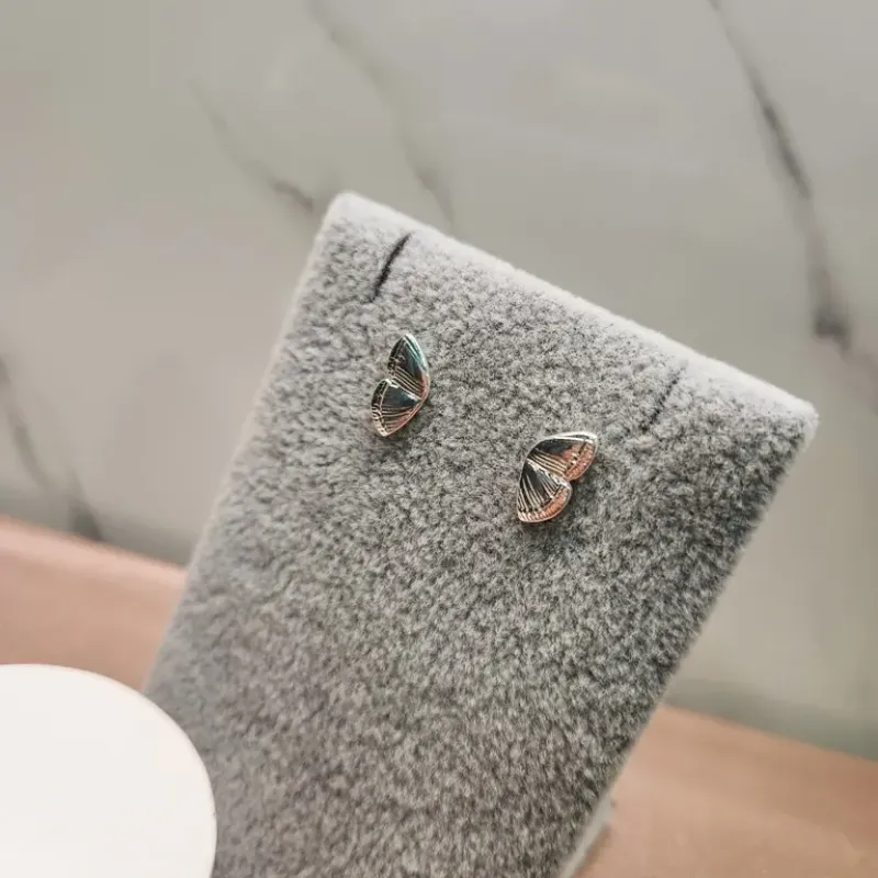 BRINCO PRATA ASA DE BORB