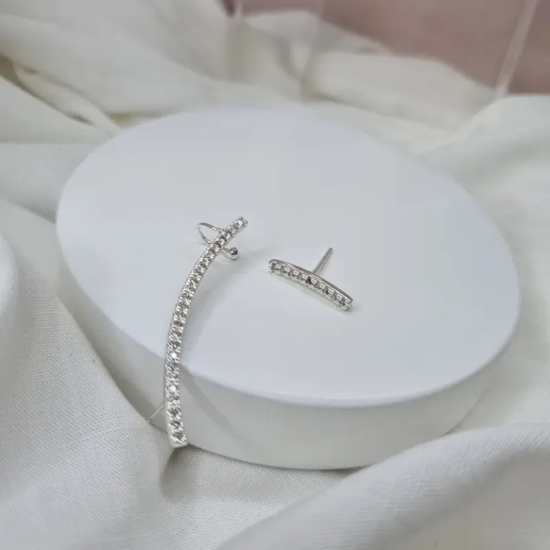 BRINCO PRATA EAR CUFF FINA ZIRC