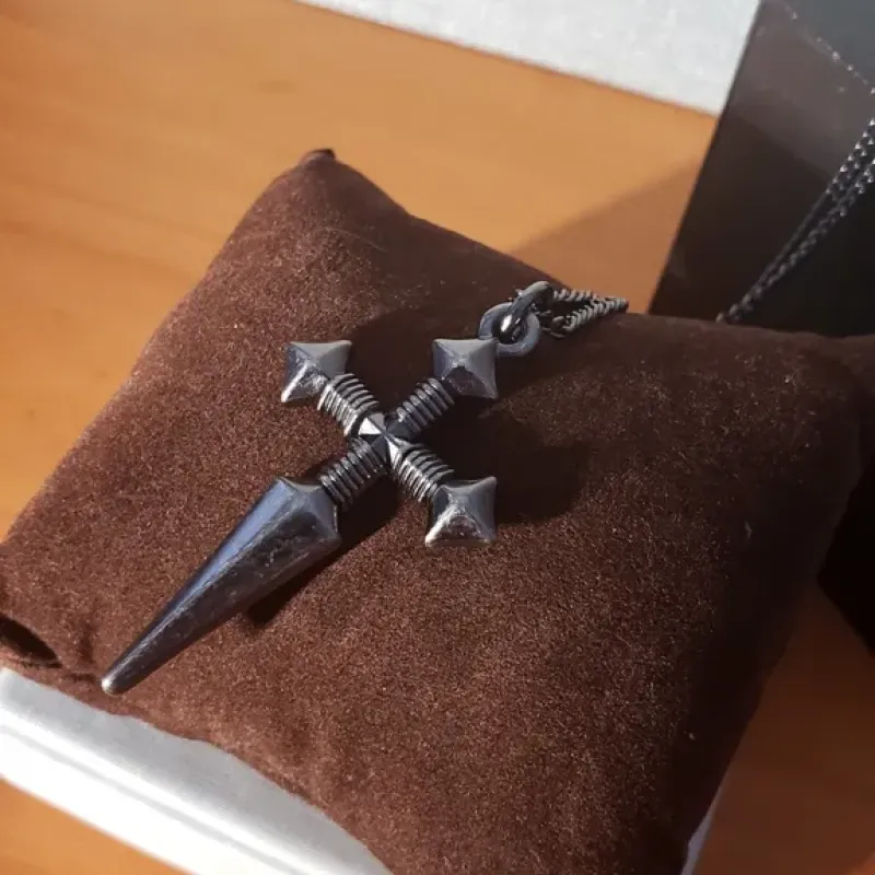 COLAR AÇO CRUCIFIXO PONTO RN