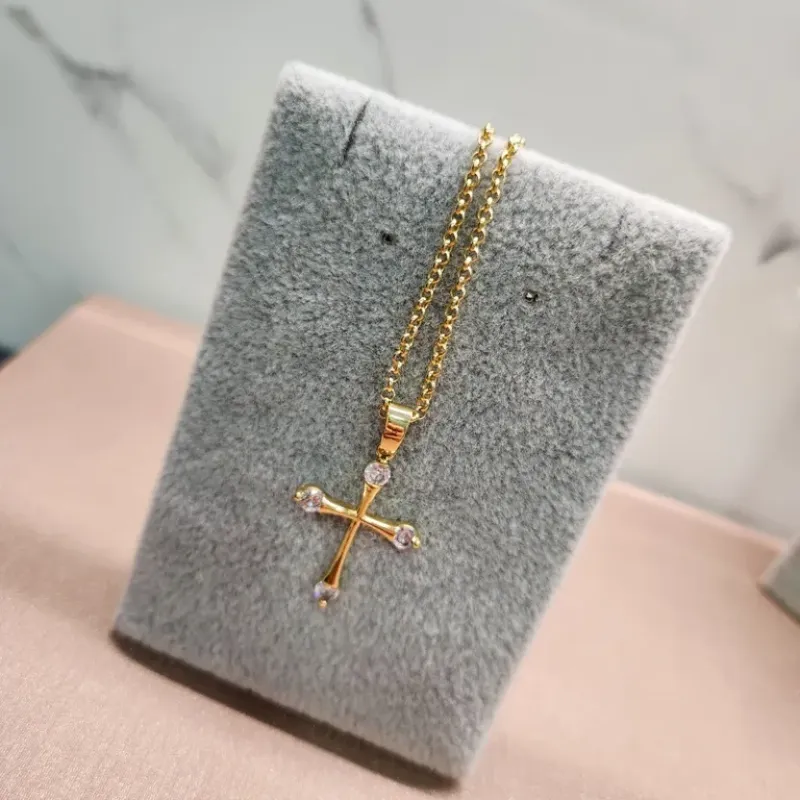 COLAR OURO CRUZ 3 PONTOS DE LUZ