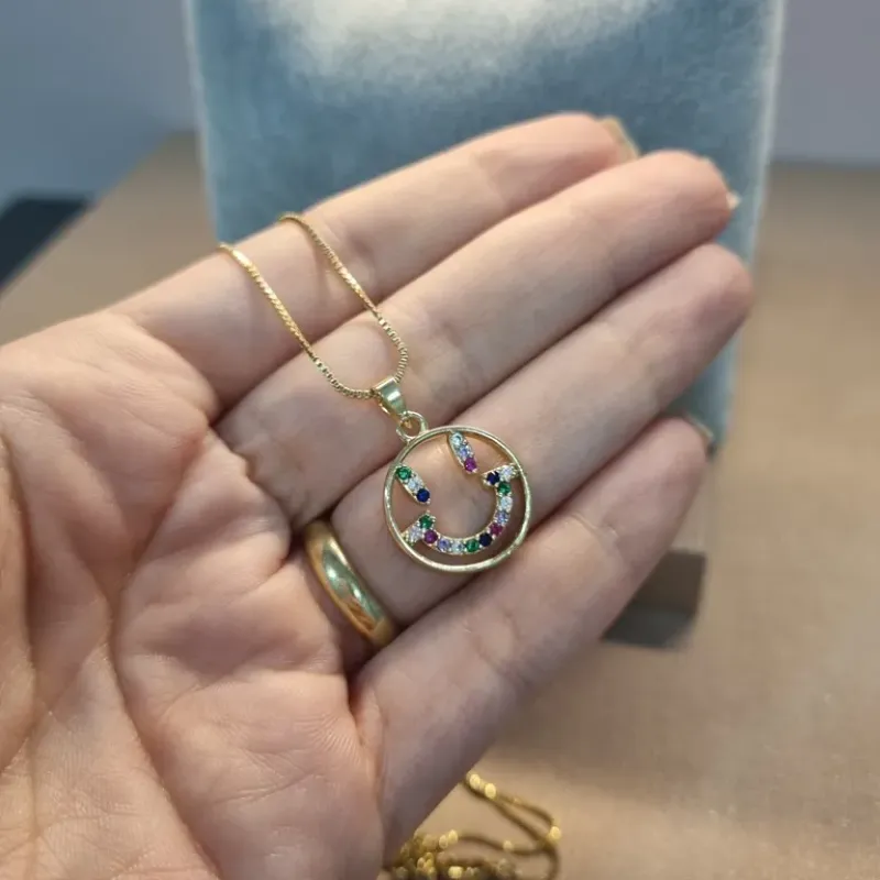 COLAR OURO SMILE RAINBOW