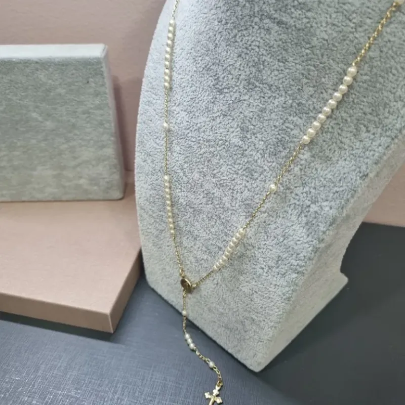 COLAR OURO TERÇ PÉROLAS