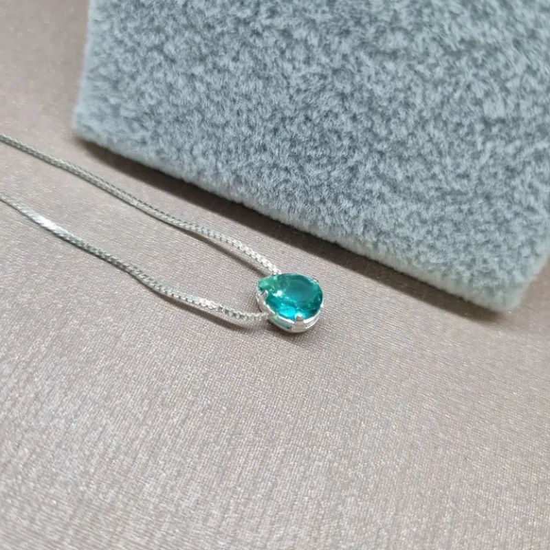 COLAR PRATA GOTINHA ESMERALDA COL