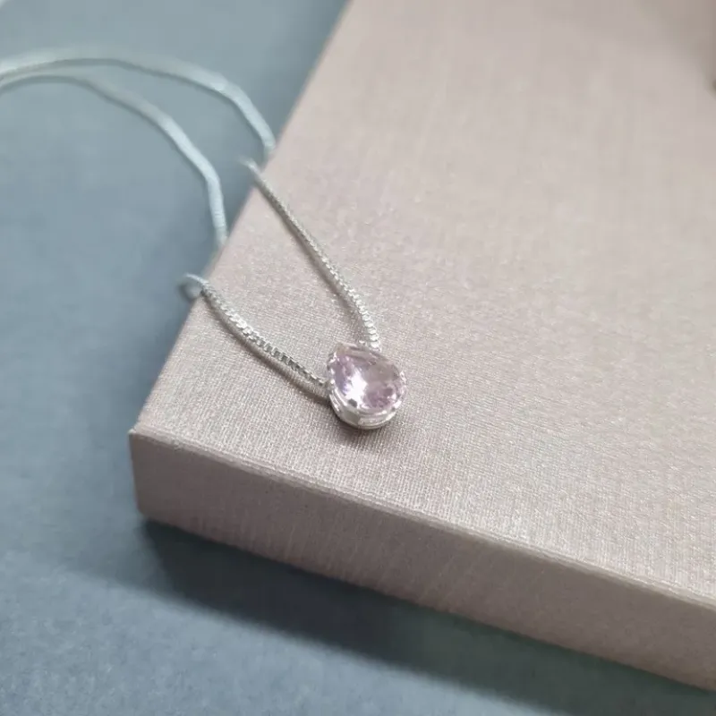 COLAR PRATA GOTINHA ROSINHA