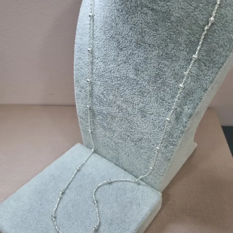 COLAR PRATA LONGO B CORR ENTRELAÇ