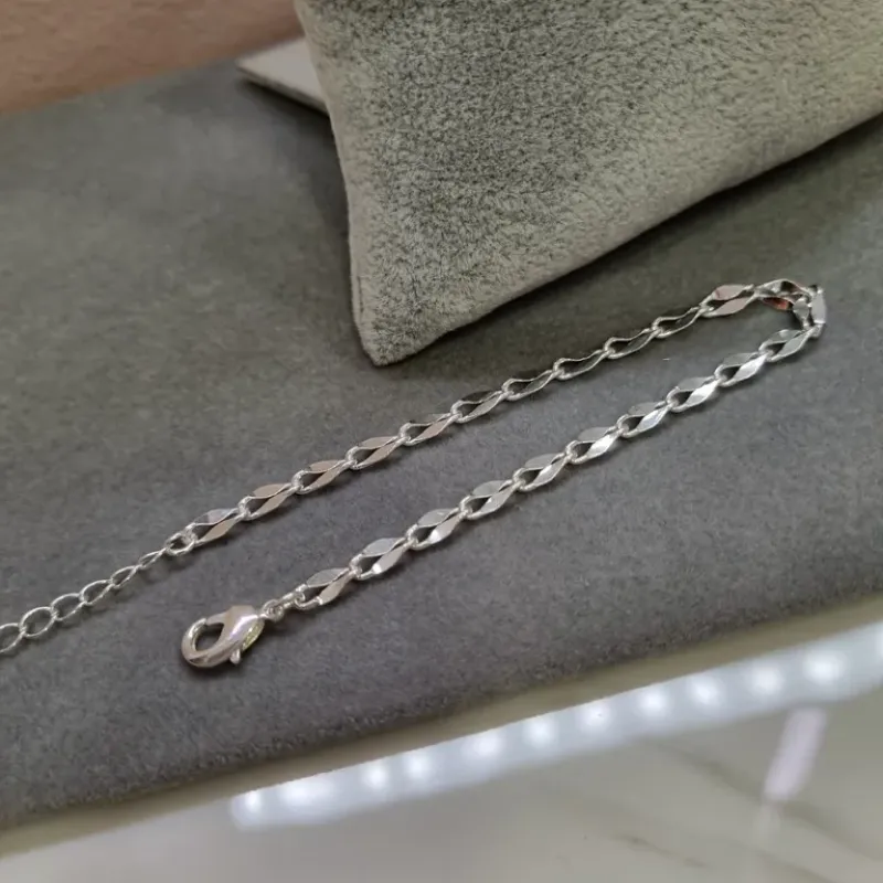 PULSEIRA PRATA C ELOS LOSANGO