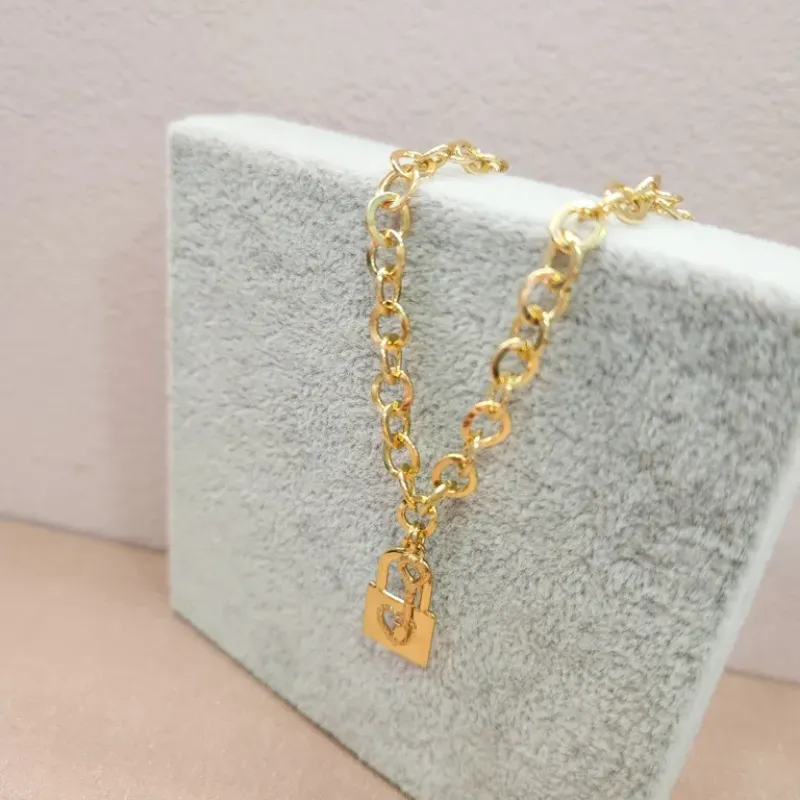 PULSEIRA OURO CADEADO CHAVE