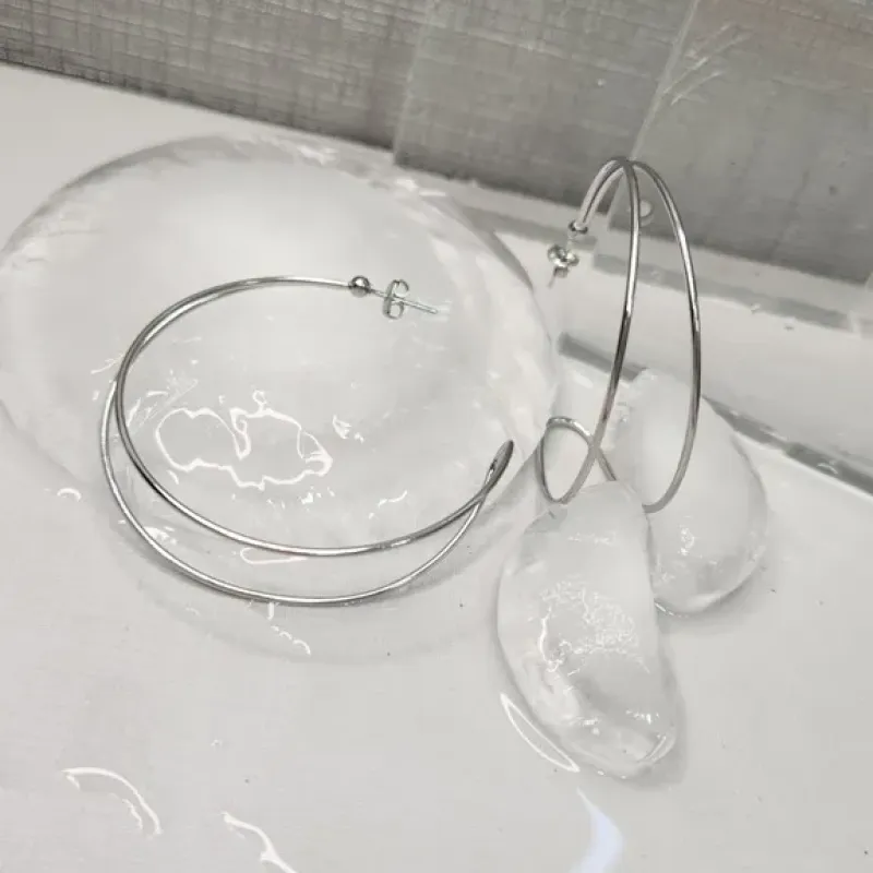 BRINCO ARGOLA AÇO DOIS FIOS