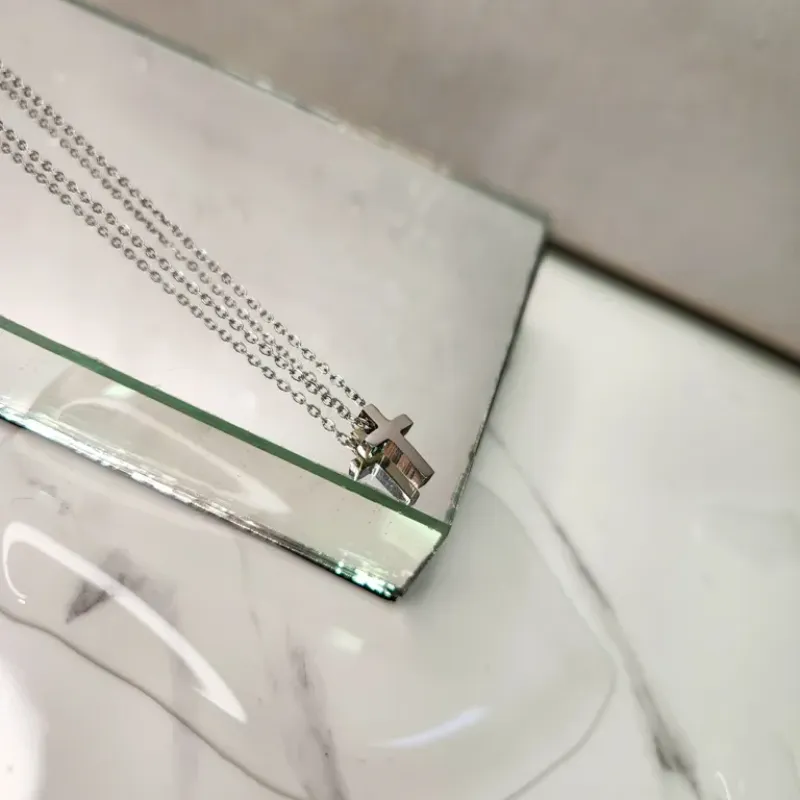 COLAR AÇO CRUCIFIXO