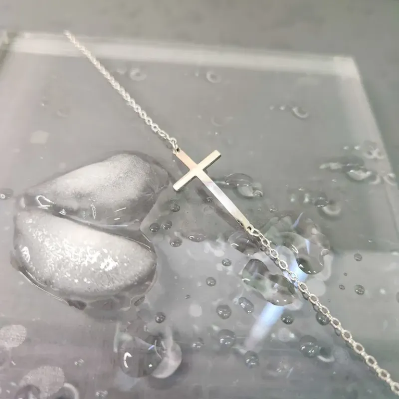 PULSEIRA AÇO CRUCIFIXO