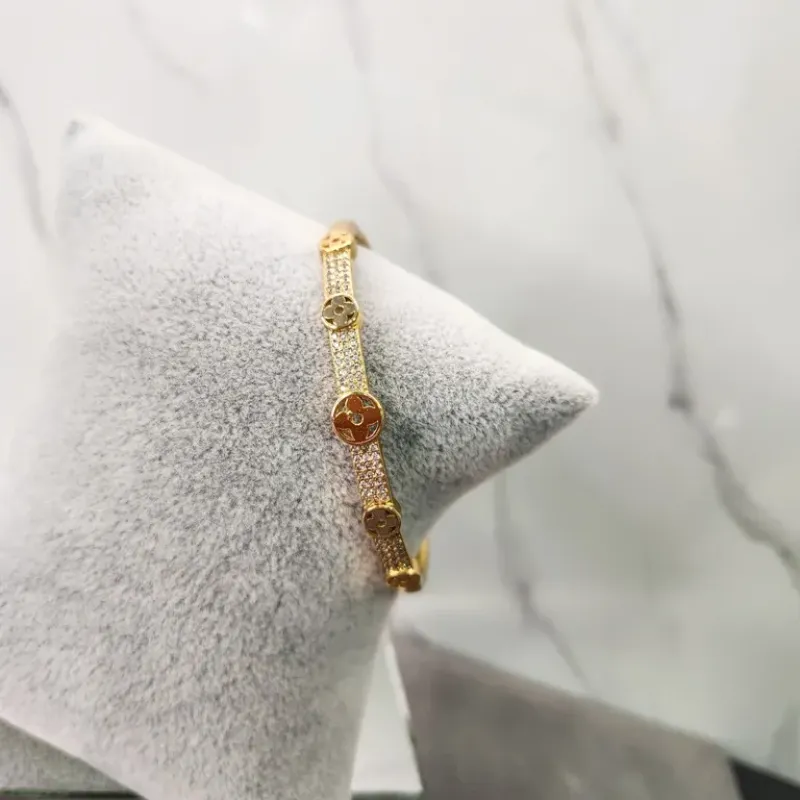 BRACELETE OURO TREVO ZIRC