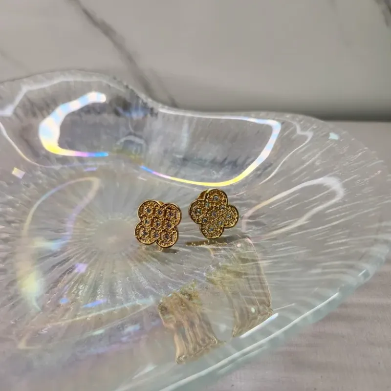 BRINCO OURO TREVO ZIR