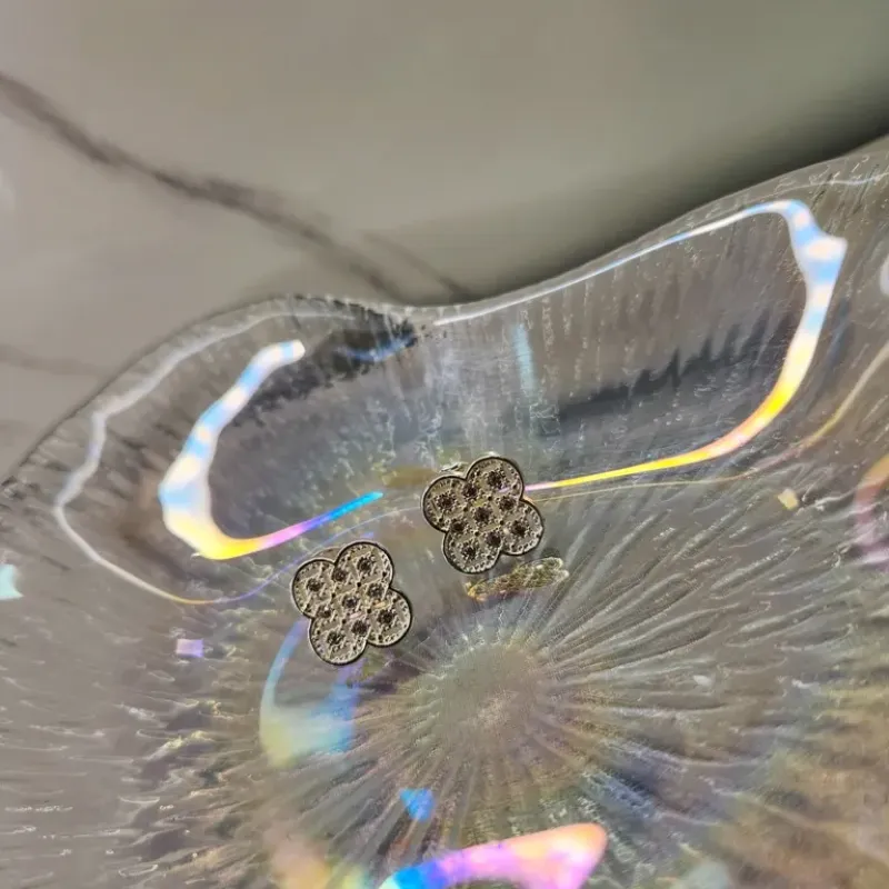 BRINCO PRATA TREVO ZIR