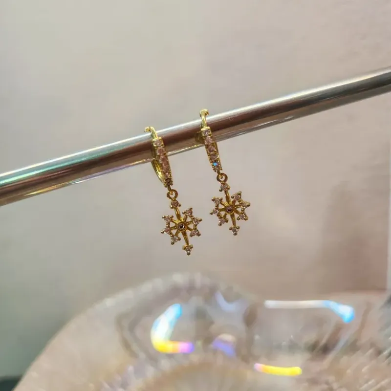 BRINCO OURO ARGOLINHA FLASH ZIRC