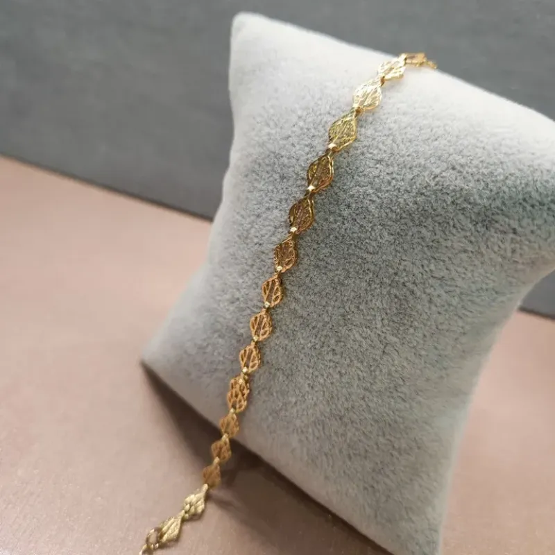 PULSEIRA OURO FOLHA ARABESCO