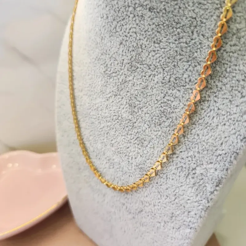 COLAR OURO CORAÇÕES TRAÇO