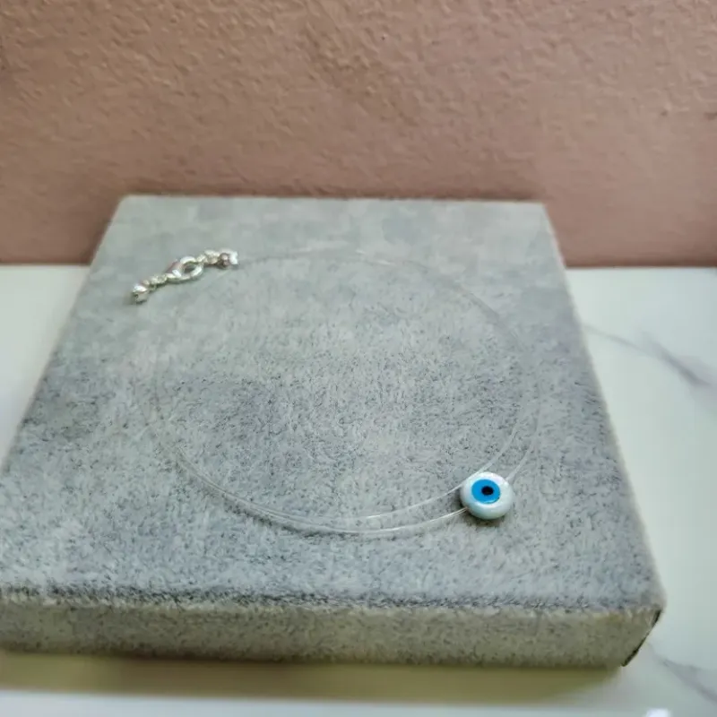 COLAR INVISÍVEL OLHO MADREP PRATA