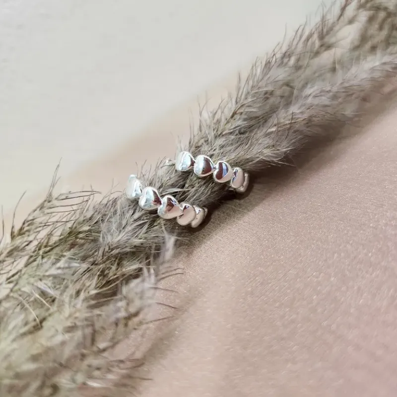 BRINCO PRATA ARGOLA CORAÇÕES G