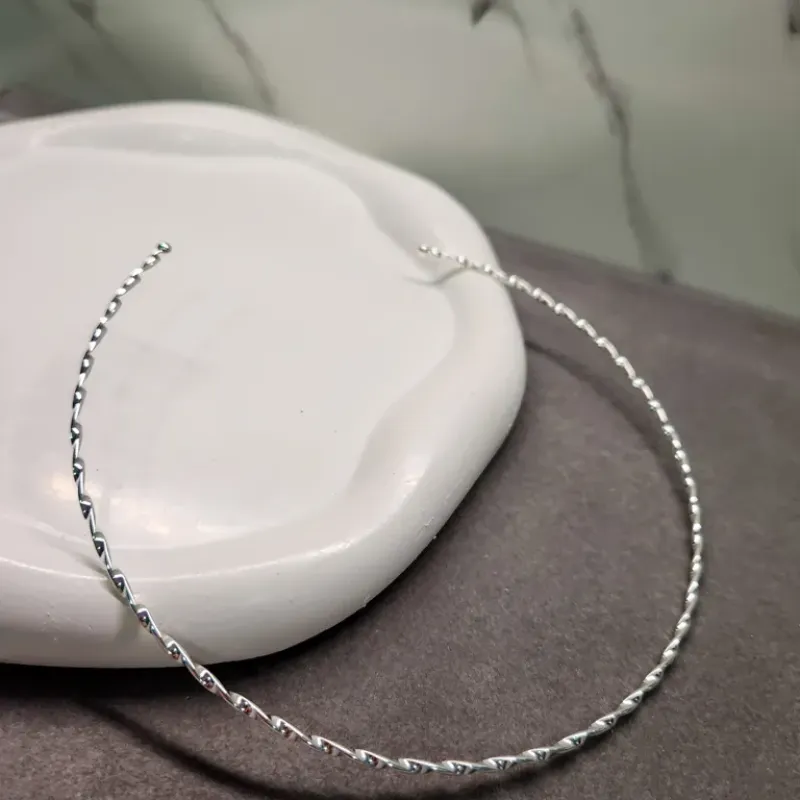 COLAR PRATA GARGANTILHA RÍG  TORC