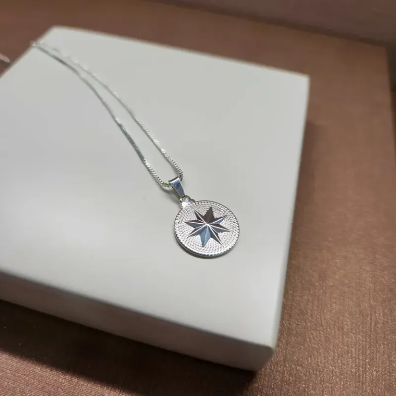 COLAR PRATA ROSA DOS VENTOS