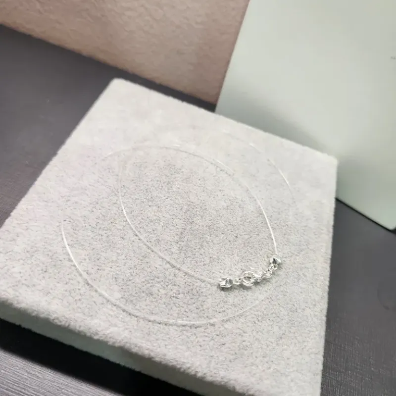 COLAR PRATA INVISIVEL