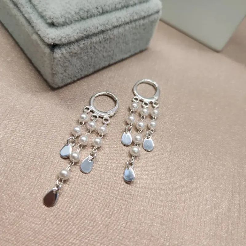 BRINCO PRATA ARGOLA TRANQ PÉROLAS