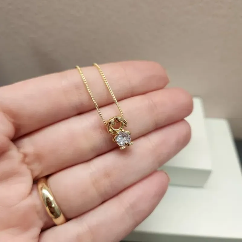 COLAR OURO MENINA CRISTAL