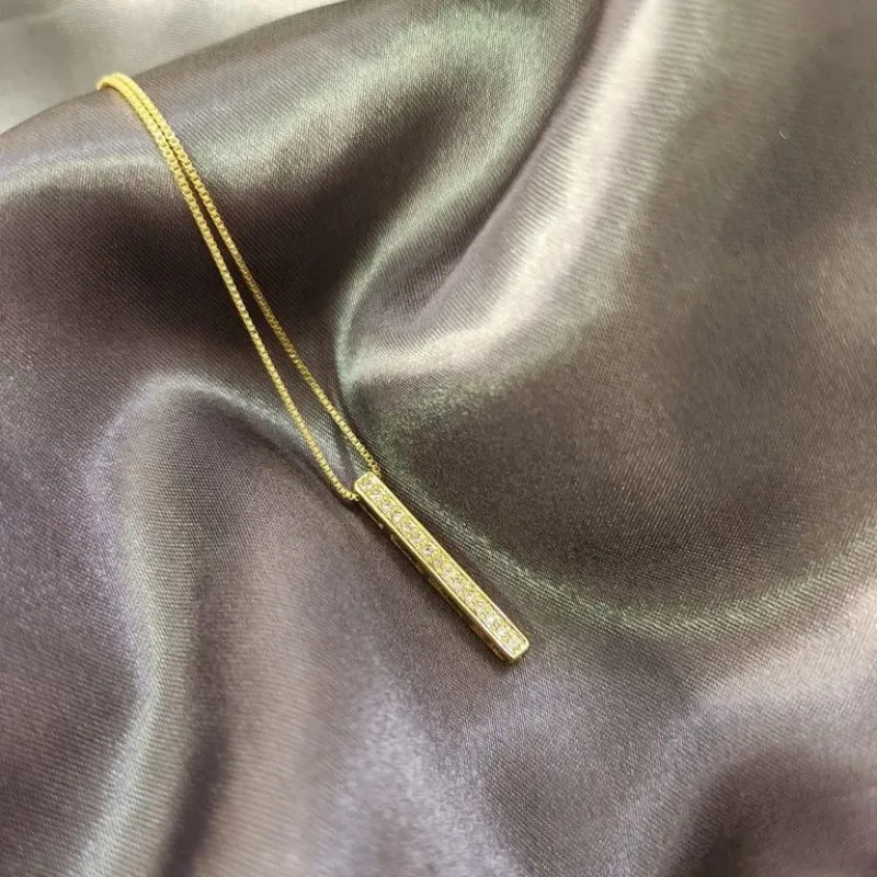 COLAR OURO PINO ZIRC