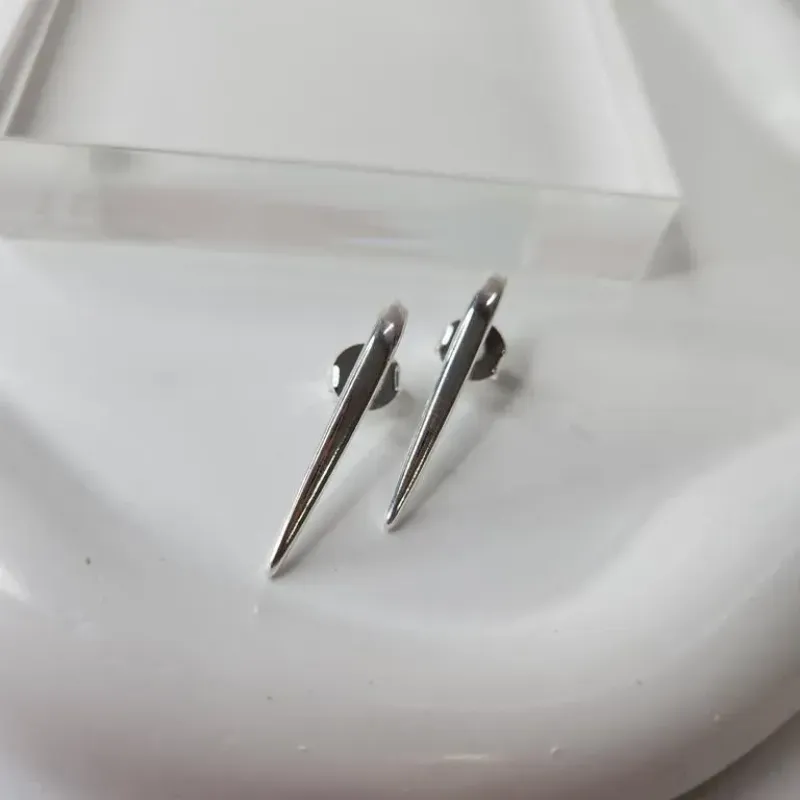 BRINCO PRATA PONTA LISA